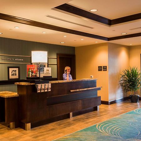 Hampton Inn By Hilton Ottawa Airport Ngoại thất bức ảnh
